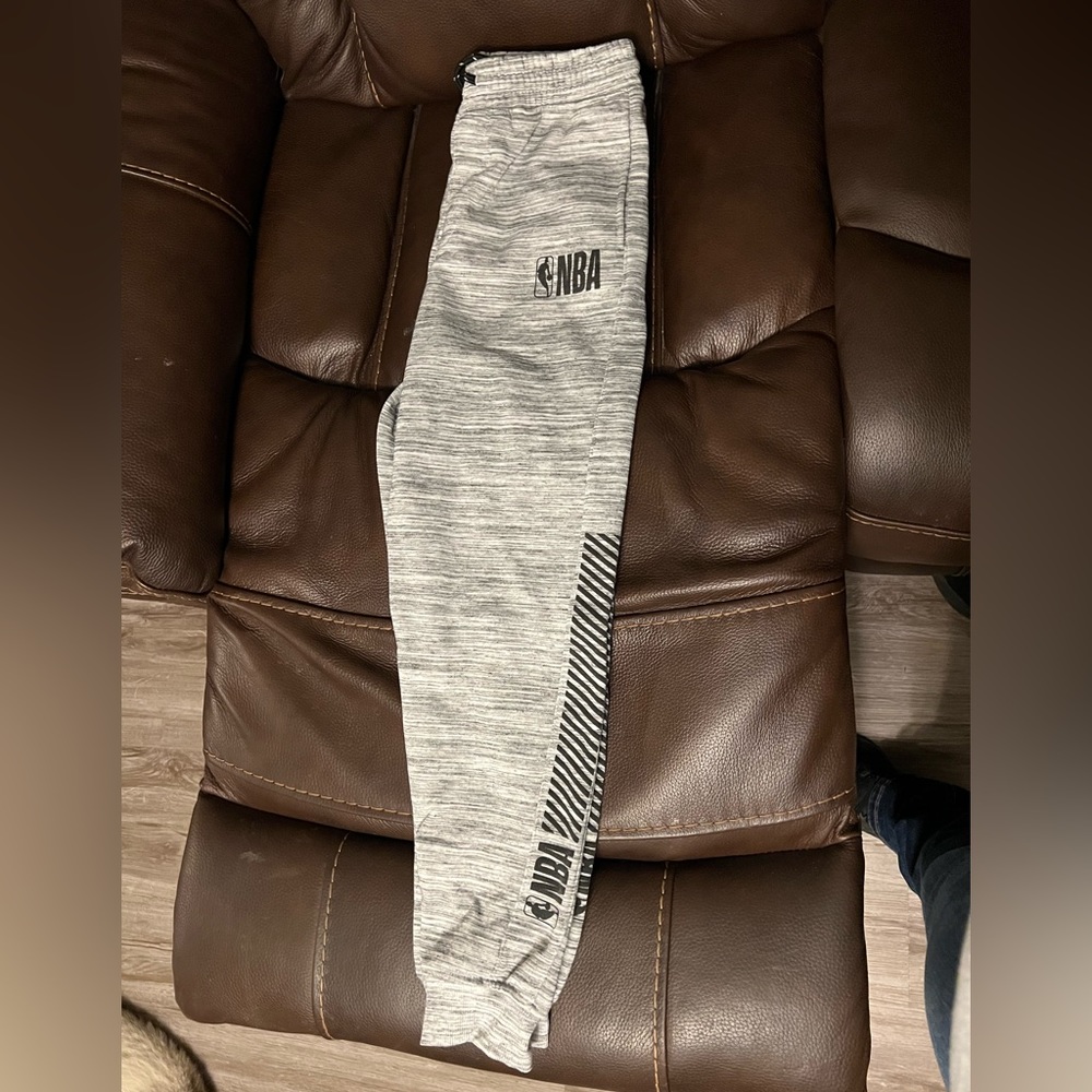 Youth Large (14-16) or Woman’s XS NBA Sweats